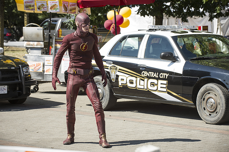 The Flash -- "The Man Who Saved Central City" -- Image FLA201a_0307b -- Pictured: Grant Gustin as The Flash -- Photo: Cate Cameron /The CW -- ÃÂ© 2015 The CW Network, LLC. All rights reserved